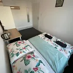 Fantastic-inn - Chmielna *